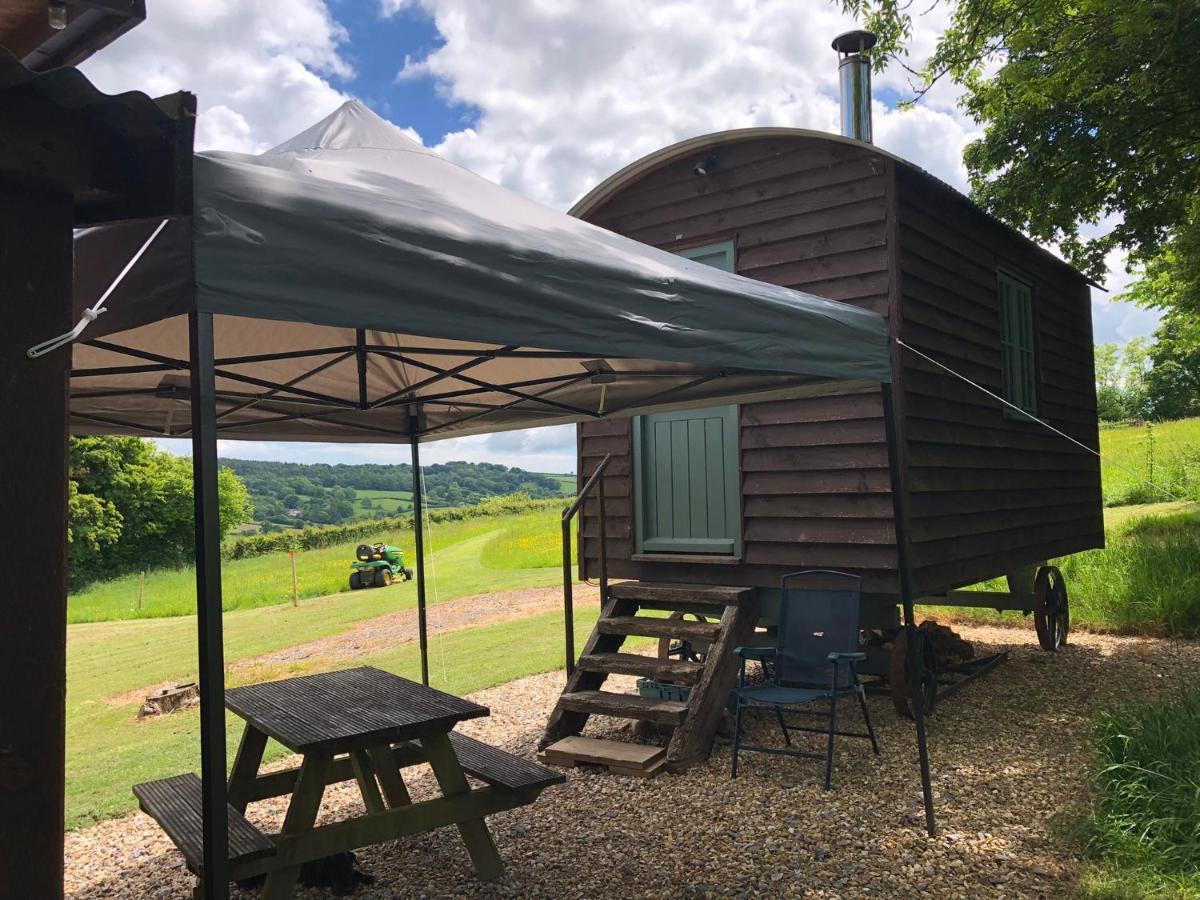 The Shepherds Hut At The Shippen, Tiphayes Honiton Exteriér fotografie